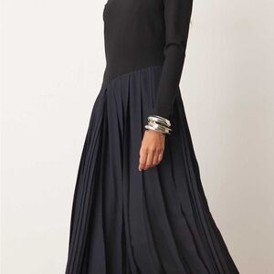 Elegant Black Maxi Dress